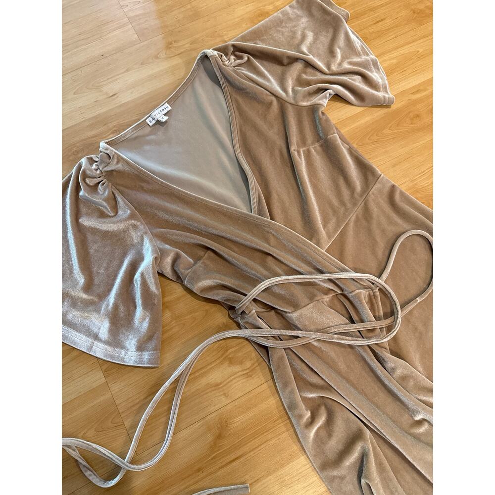 Wedding Guest BALTIC BORN Taupe Maxi Wrap Dress Size Small Flutter Sleeve Velvet - Picture 5 of 8
